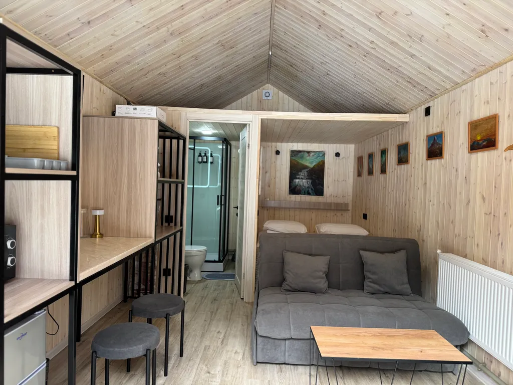 Дом с видом на Кавказский хребет