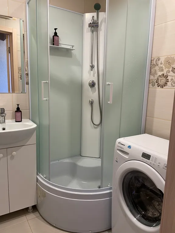 Квартира у вокзала с прекрасным видом на Никольский храм на Глинках