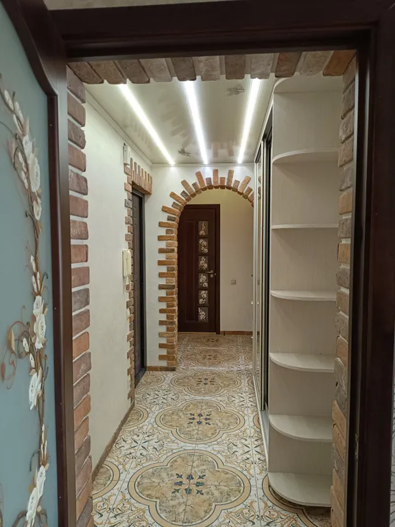 Уютная двухкомнатная квартира в тихом месте