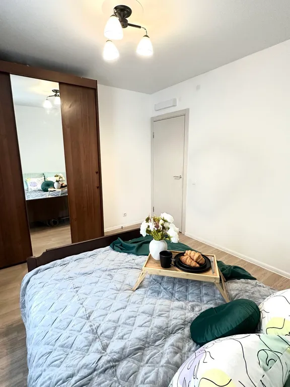 Светлая трехкомнатная квартира