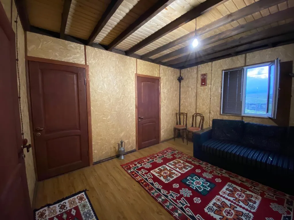 Уютный, чистый, аккуратный гостевой домик с видом на водопад