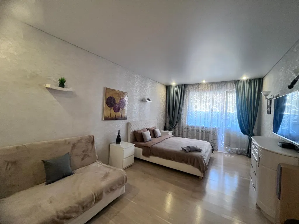 2-комнатная люкс на Энтузиастов