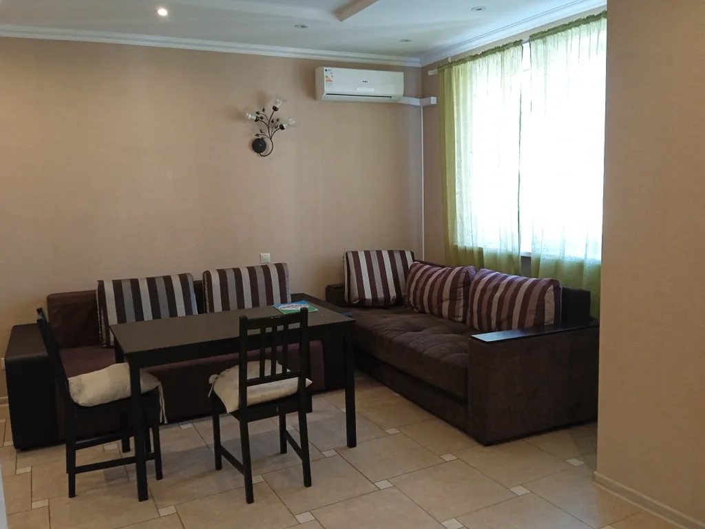 Евродвушка в центре около Волги