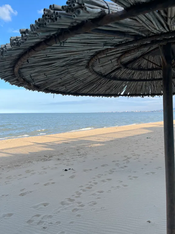 Домик у моря