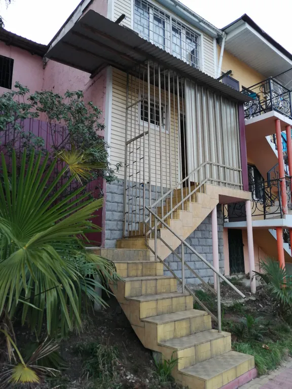 Коттедж Апартаменты у реки — аренда посуточно в Хоста