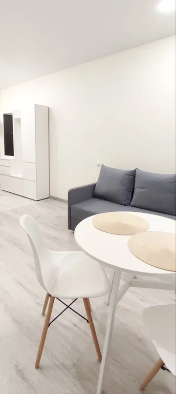 Светлая студия