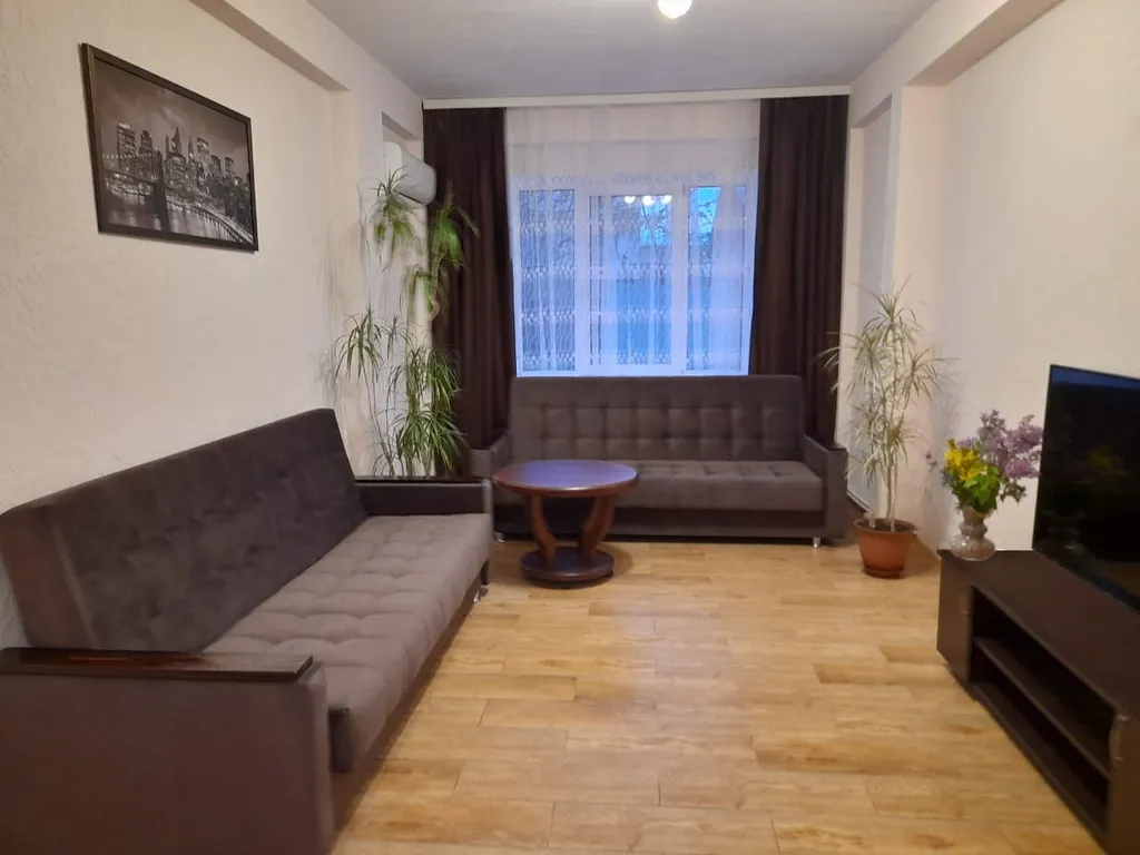 Уютная двухкомнатная квартира с большим открытым балконом!!! — аренда посуточно в Кабардинка