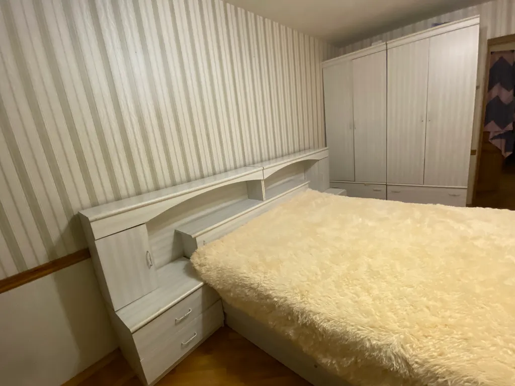 Бюджетная трешка в центре города