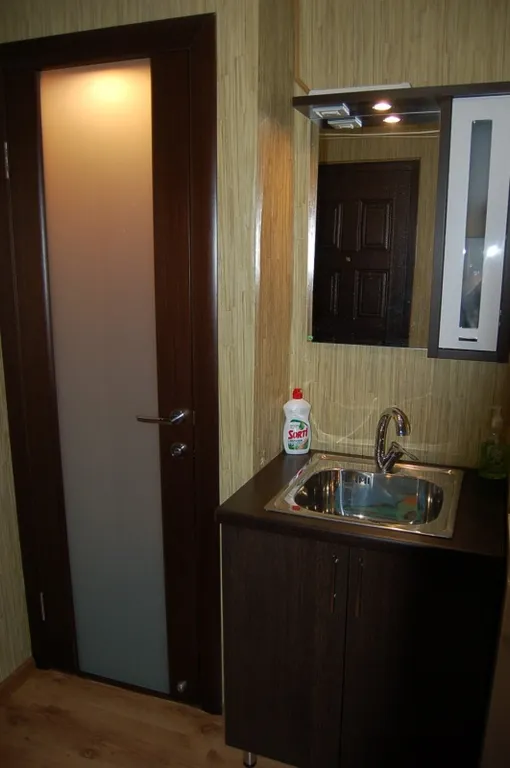 Однокомнатная квартира (гостинка) в центре