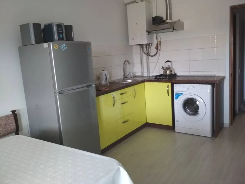 Дом для большой компании со своим двором