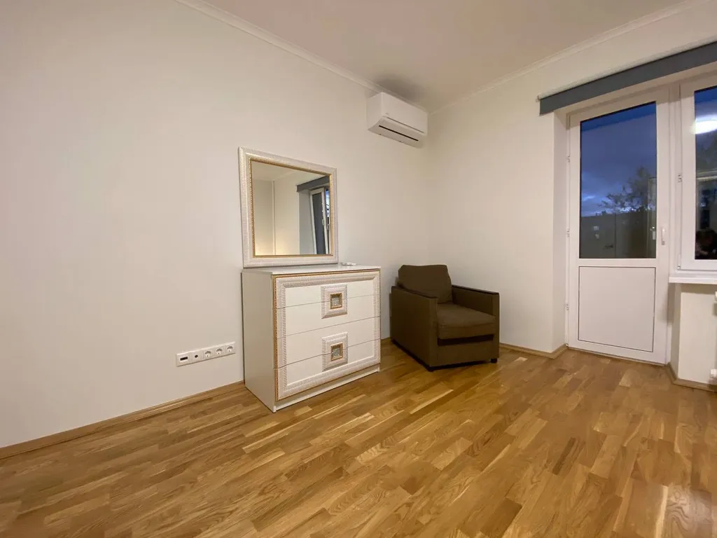 Квартира 3-комнатная Квартира — Москва