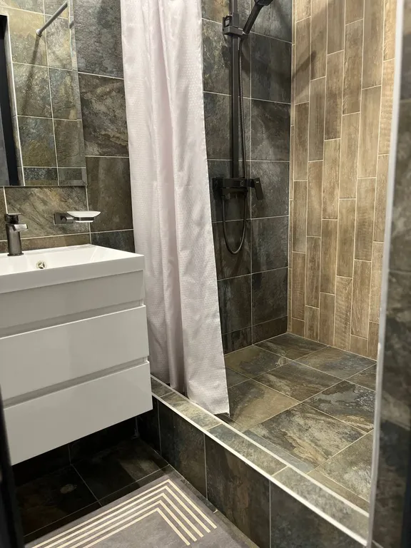 3-комнатные апартаменты с кухней на море