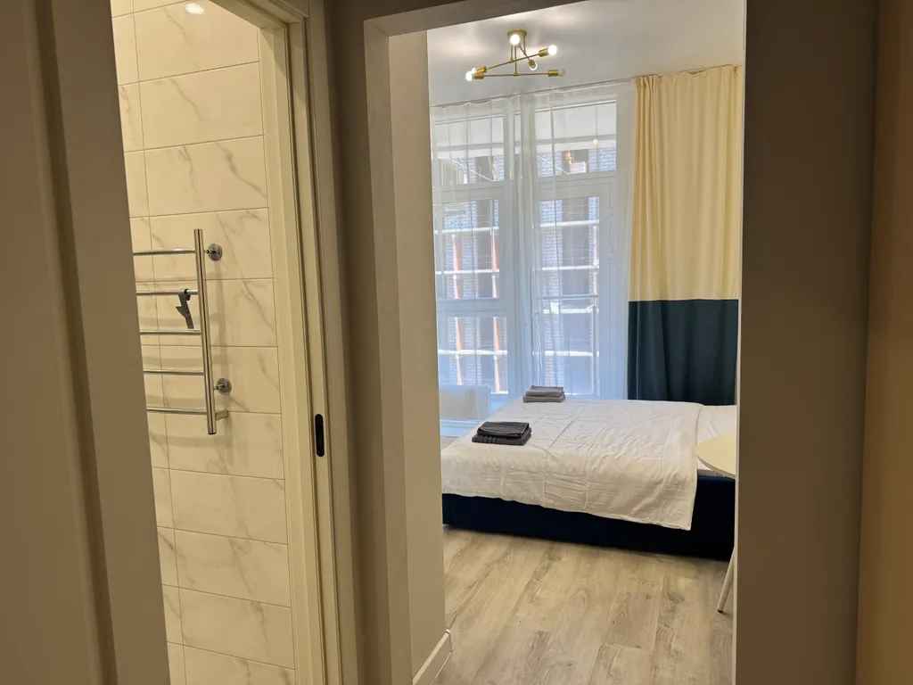 Апартамент с балконом