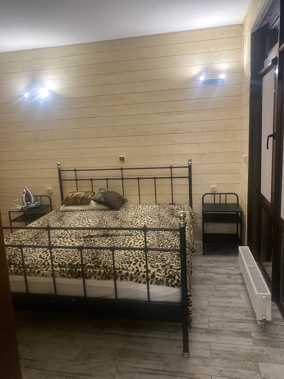 Уютный домик в горах на две семьи