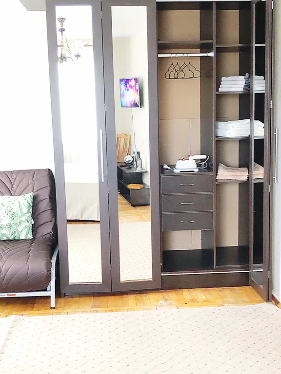 Квартира Апартаменты в центре с видом на парк — Колпино