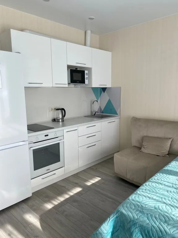 Просторная студия у моря