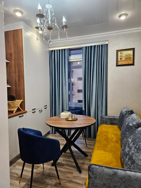 Шикарная вип квартира у аэропорта Экспоцентр и жд вокзала