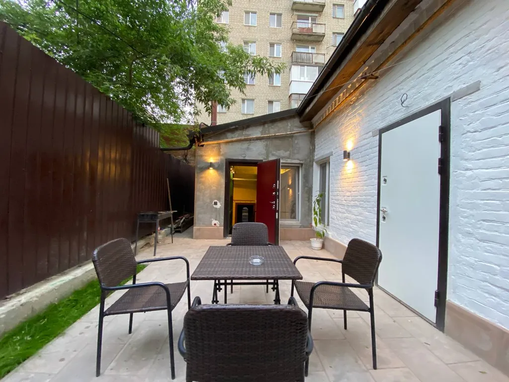 Уютные трехуровневые апартаменты в стиле Лофт в центре города Уровни