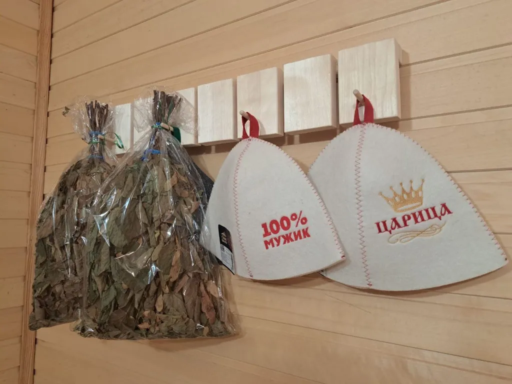 Коттедж Большой двухэтажный коттедж в стиле ампир с сауной и бассейном-купелью — Агалатово