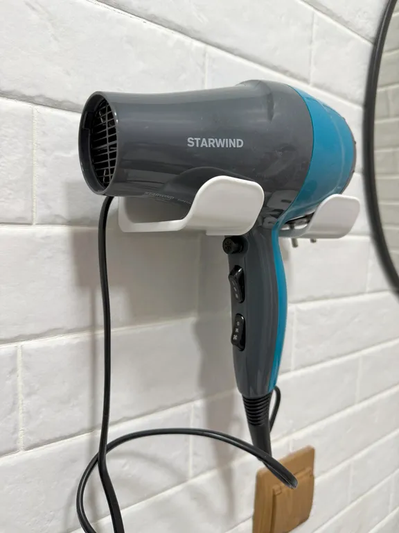 А-фрейм шалаш у леса