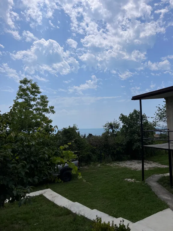 Уютный коттедж в частном секторе Абхазии