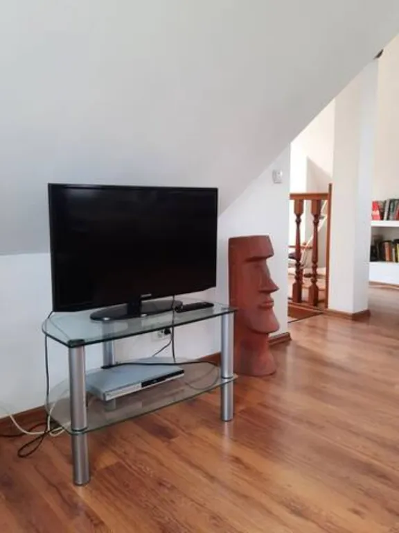 Коттедж Уютный коттедж у пруда — Борзые