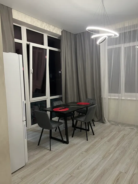 Коттедж Трёхкомнатный номер со своей кухней — аренда посуточно в Судак