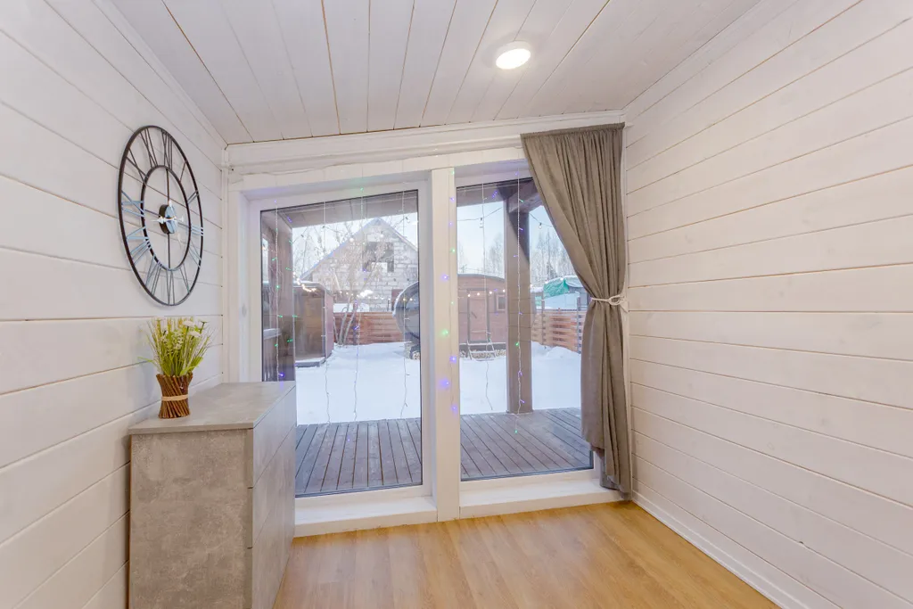 Скандинавский уютный домик с баней Око в черте города