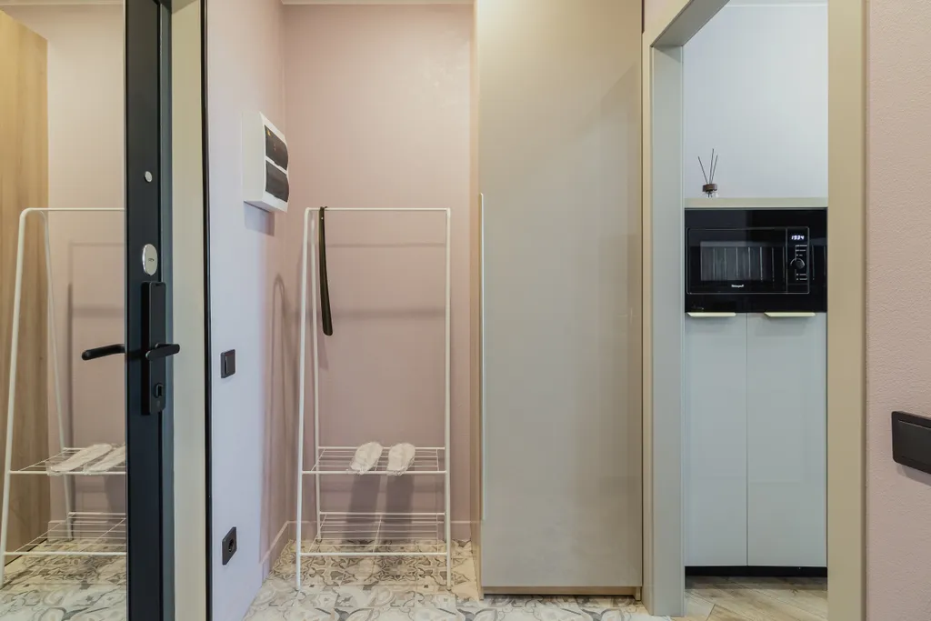 Студия с дизайнерским ремонтом и видом на город