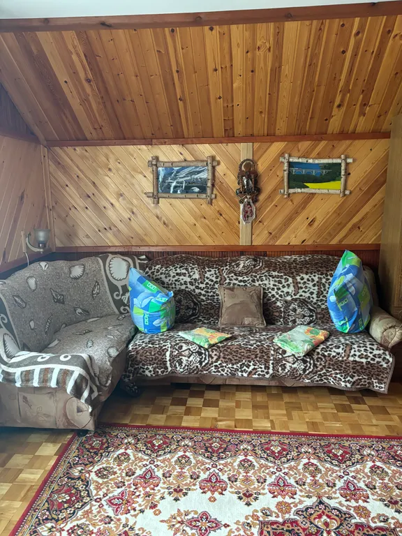 6-комнатный Дом