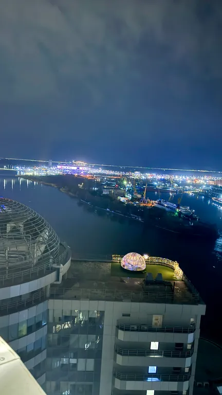 Двухкомнатная квартира с видом на Дон