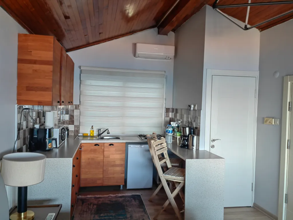 Bosphorus lighthouse studio apartment