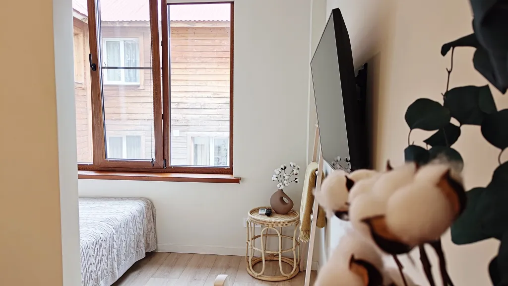 Студия в стиле бохо с видом на горы — уют и комфорт в центре