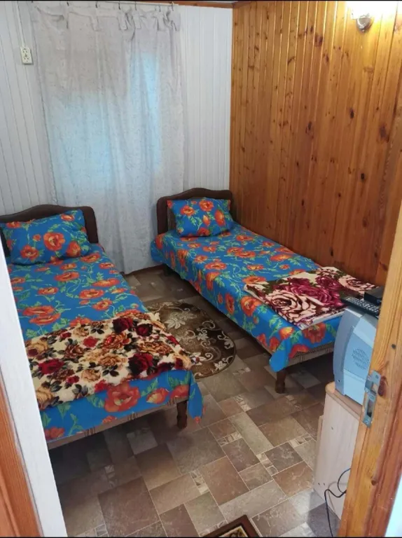 Шестиместный номер на берегу моря