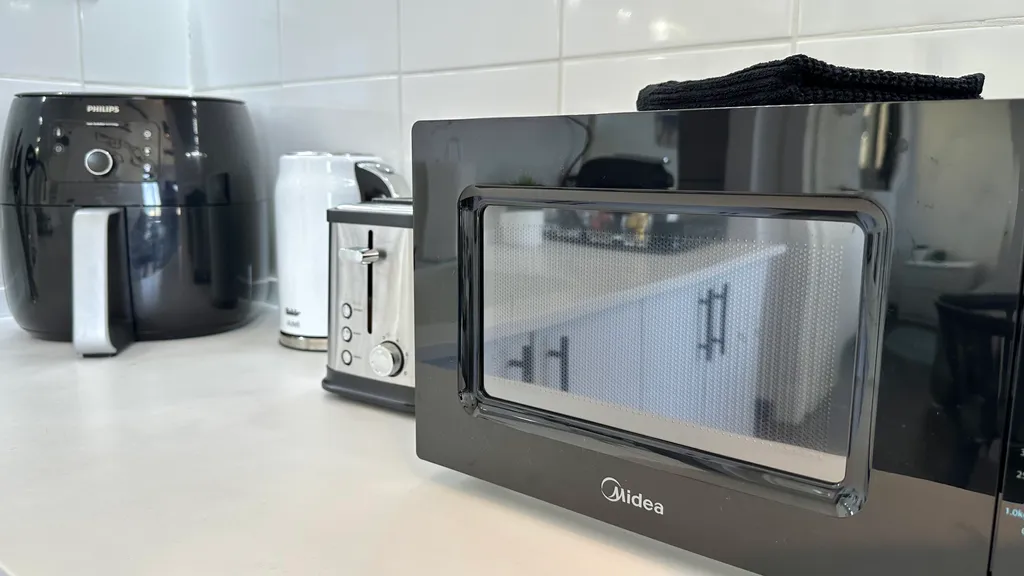 GW945 квартира с балконом с видом на море (Gugel Waves Nahariya)