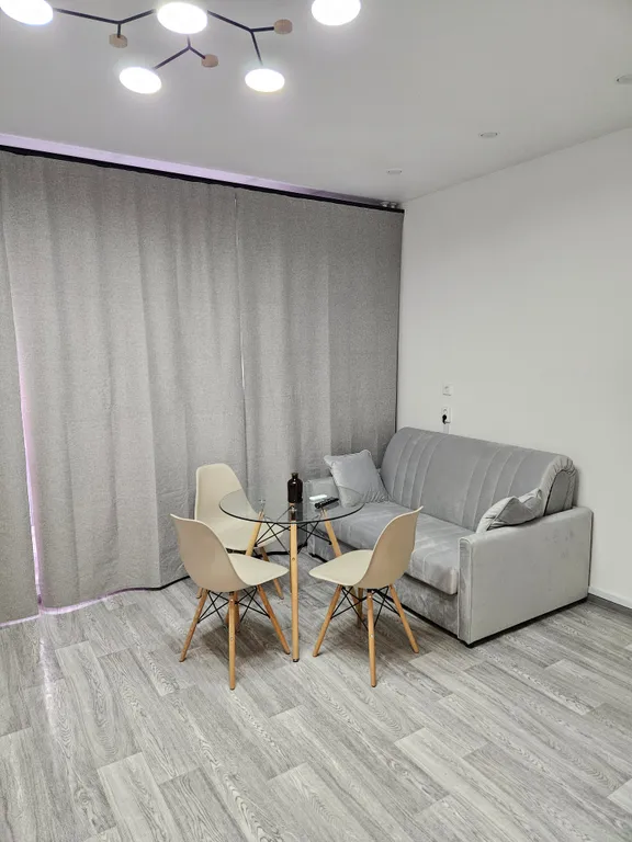 Квартира Новая студия на набережной Ханты-Мансийска — аренда посуточно в Ханты-Мансийск