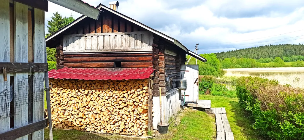 Дом с видом на озеро Паасо