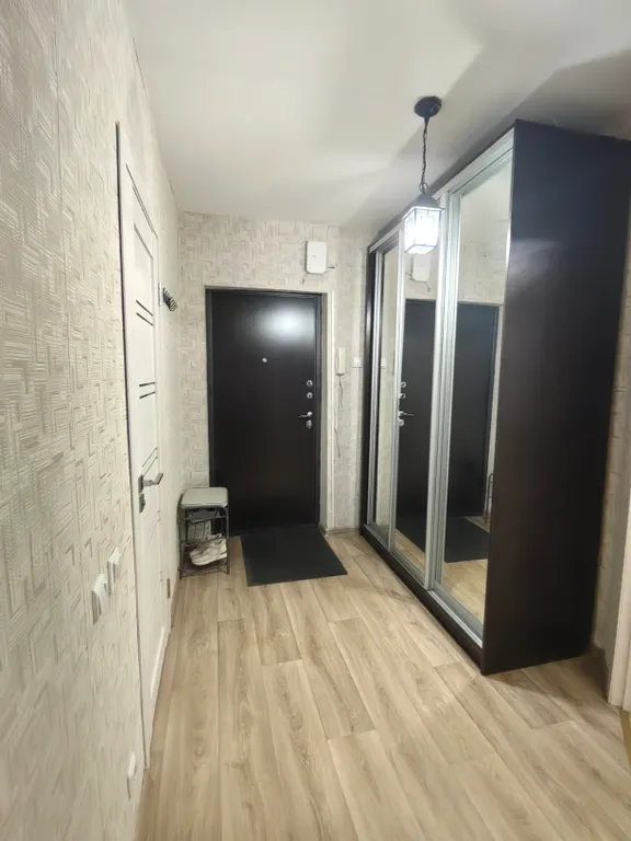 Уютная 1- комн. квартира рядом с метро Парнас