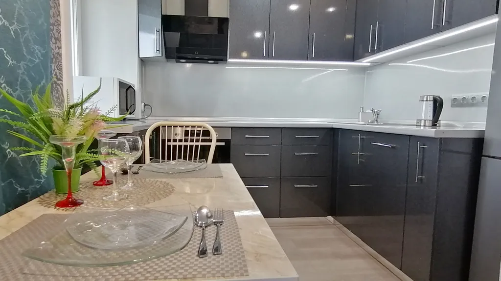 Квартира с панорамным видом на город у аэропорта