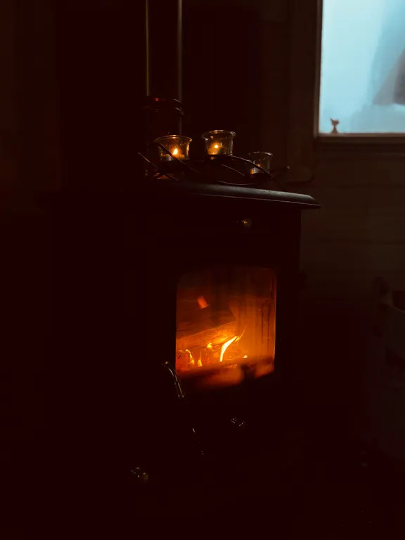 Коттедж Загородный дом со всеми удобствами рядом с речкой и озером — Рябово