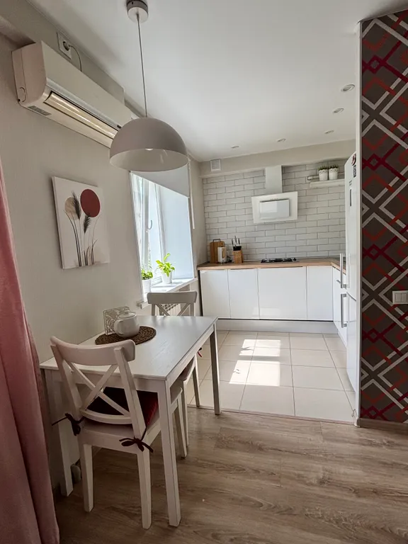 На пражской, уютная квартира в самом центре Волгограда