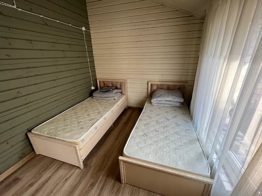 Домик у Каспийского моря