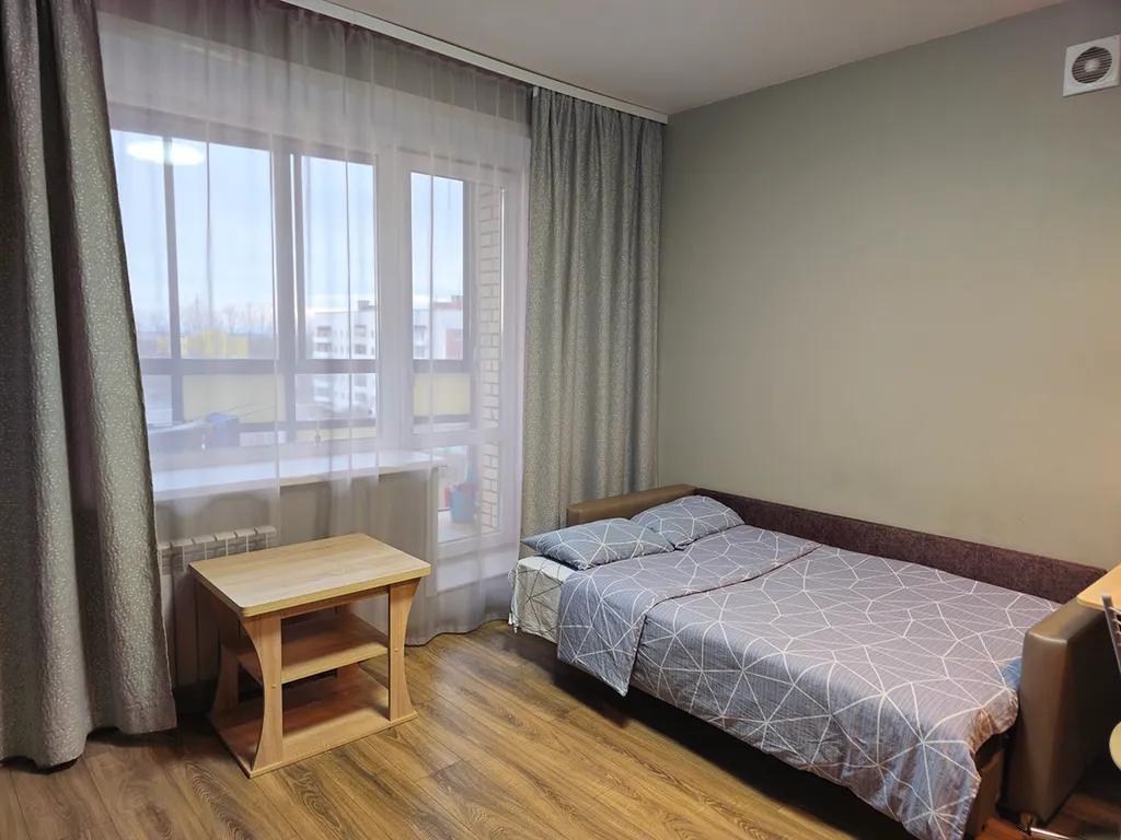 Студия рядом с предприятием Звездочка