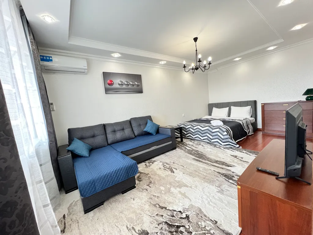 Апартаменты возле Стелы