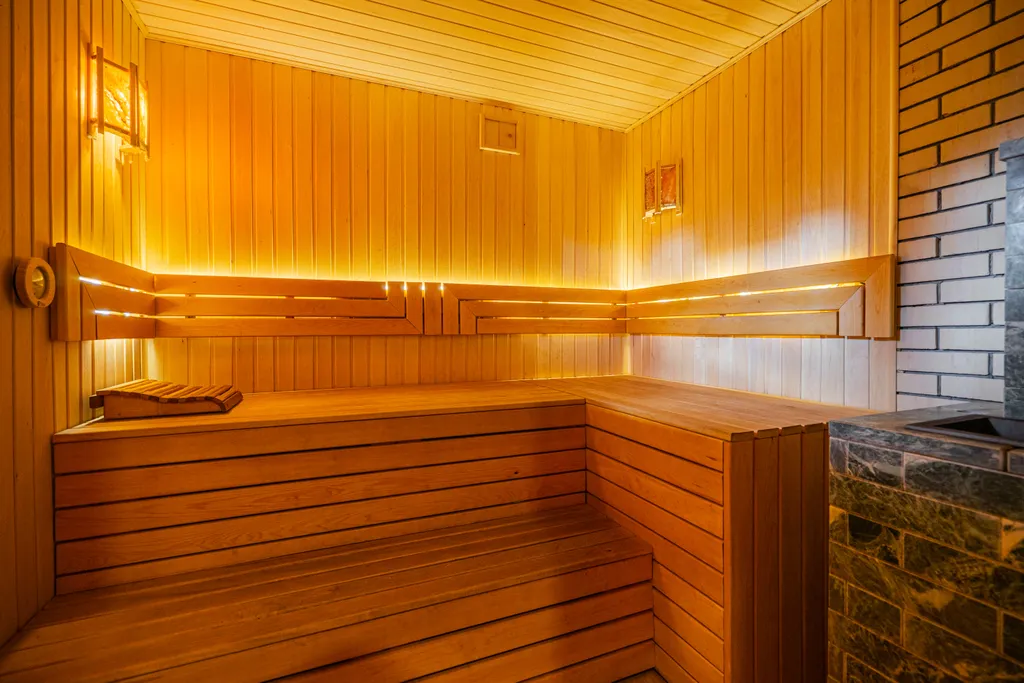 Уютный дом с баней