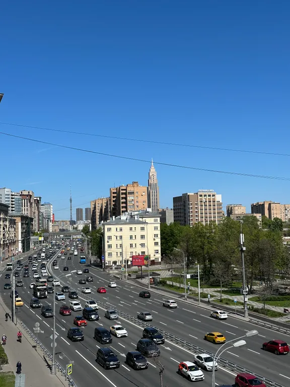 Квартира 3-комнатная Квартира — Москва
