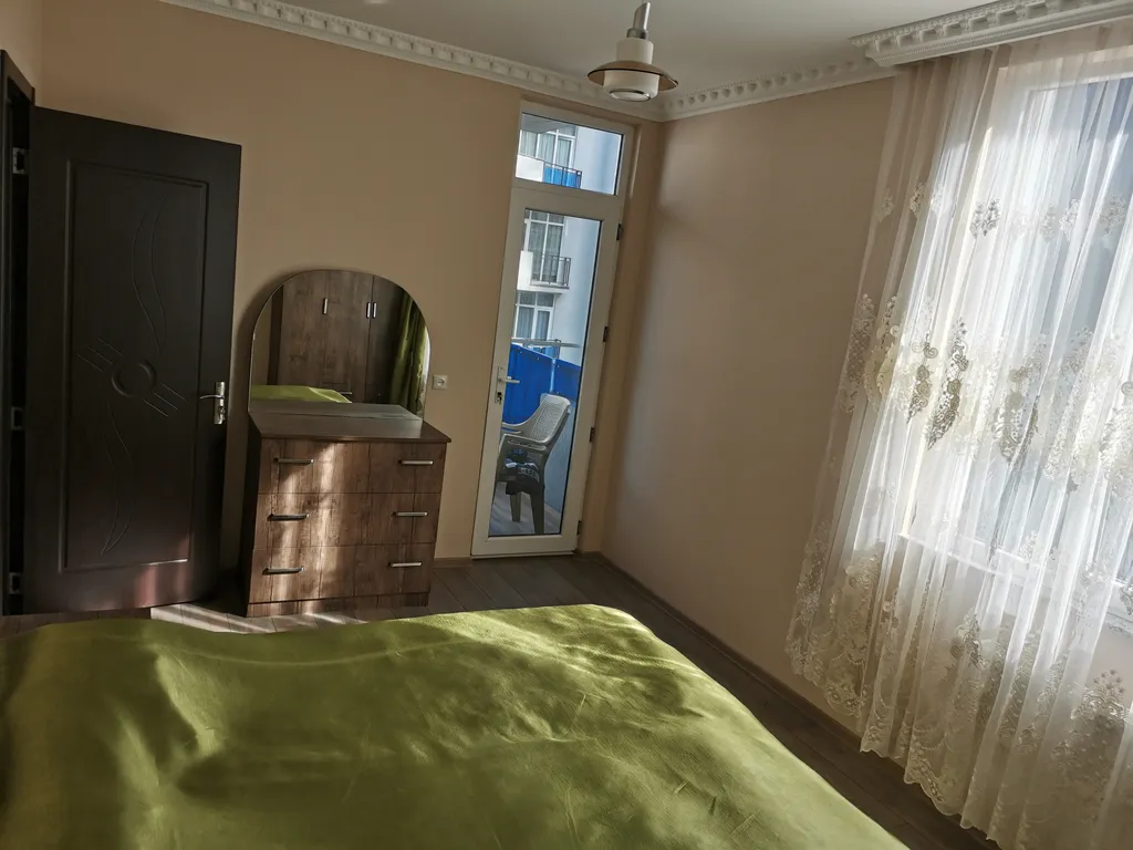 Квартира 2-комнатная Квартира — Батуми