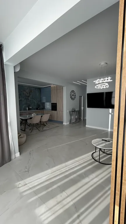 Квартира Просторная видовая квартира с панорамным остеклением — Геленджик