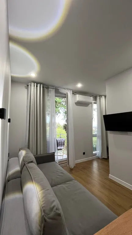 Квартира с посудомойкой, балконом и бассейном