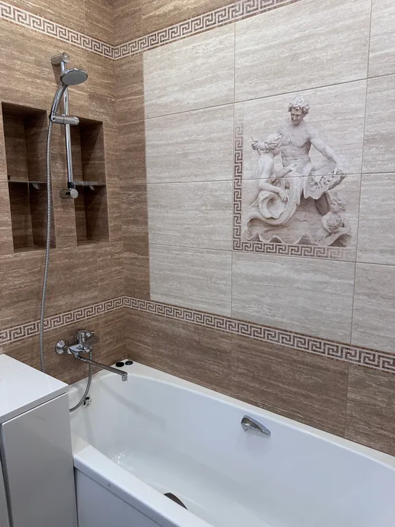 Уютная двухкомнатная квартира рядом с ТЦ Планета и Аквапарком